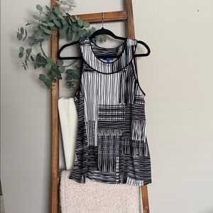 Apt. 9 Black and White Geometric Tank Top